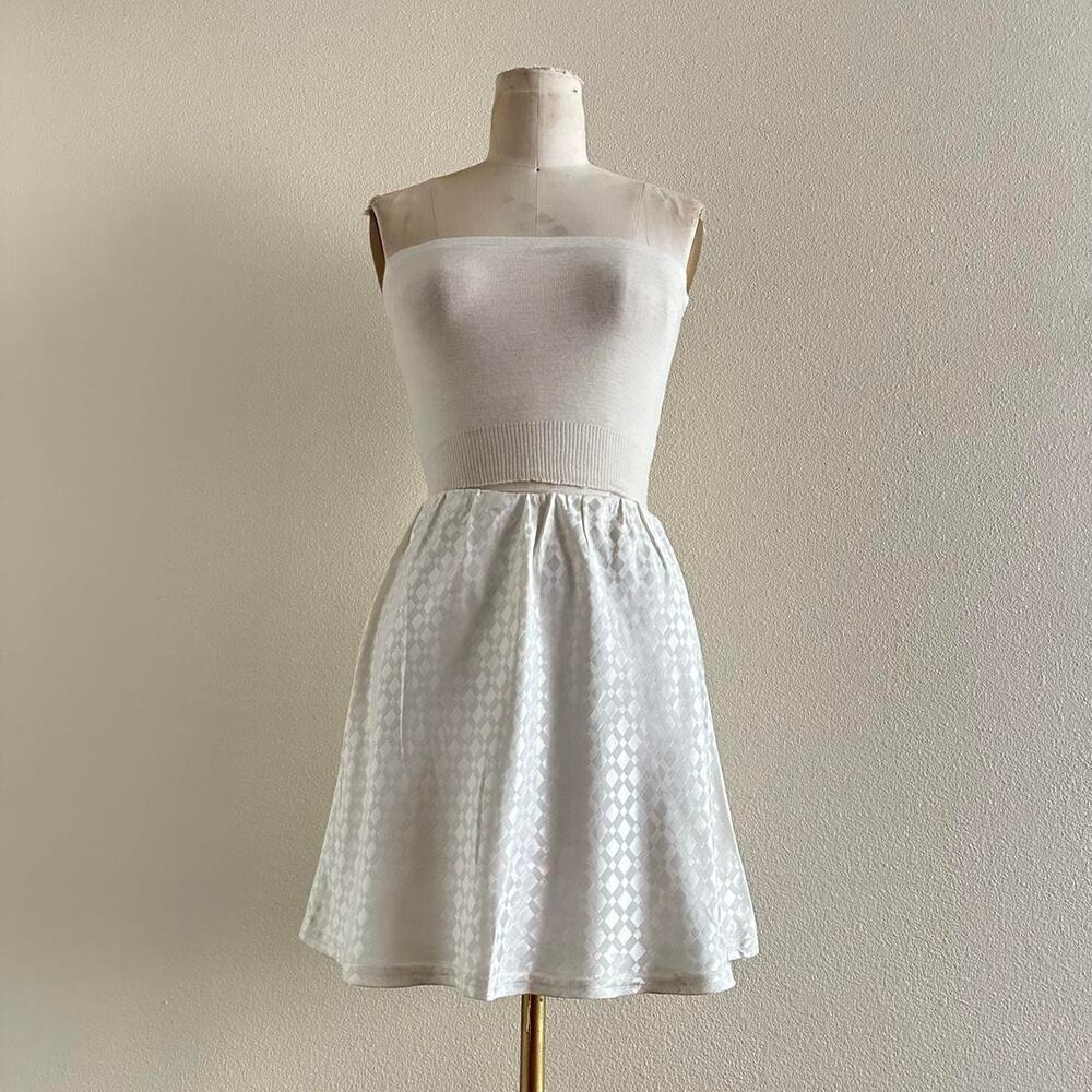 handmade white satin abstract print mini skirt